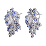  leaf-shaped cluster earrings featuring a center of round brilliant diamonds 