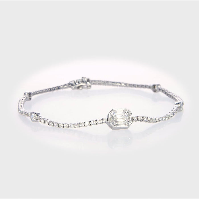 18kt White Gold Pie-Cut Diamond Tennis Bracelet with Bezel Station Diamonds | 1.50ct Total | AB129 full length view
