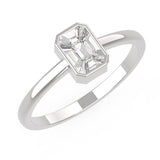 TR019 - Stunning 18k Diamond Ring 